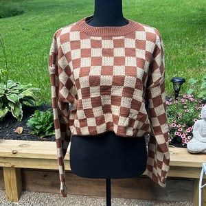 Checkerboard crop sweater